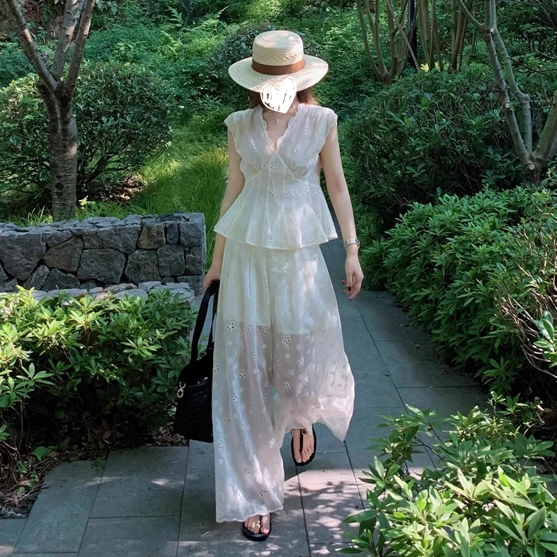 纯欲气质V领短袖蕾丝小衫上衣女夏季新款修身显瘦高腰阔腿裤套装