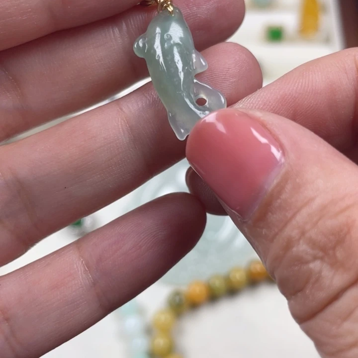 翡翠14K金镶嵌颈饰