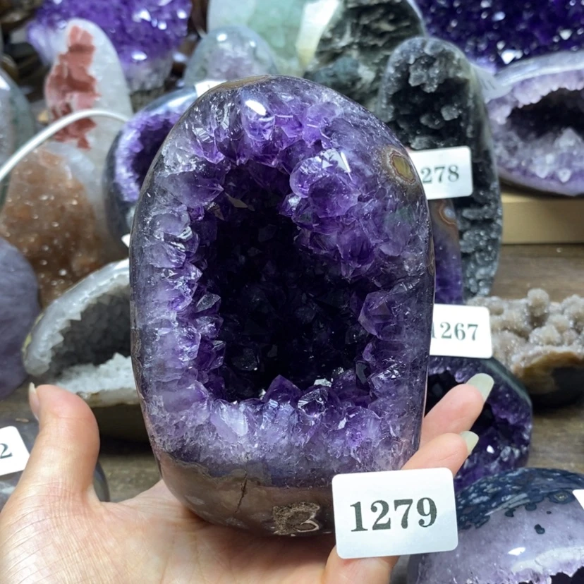 【闪购商品】未镶嵌大型摆件（非配饰）紫晶