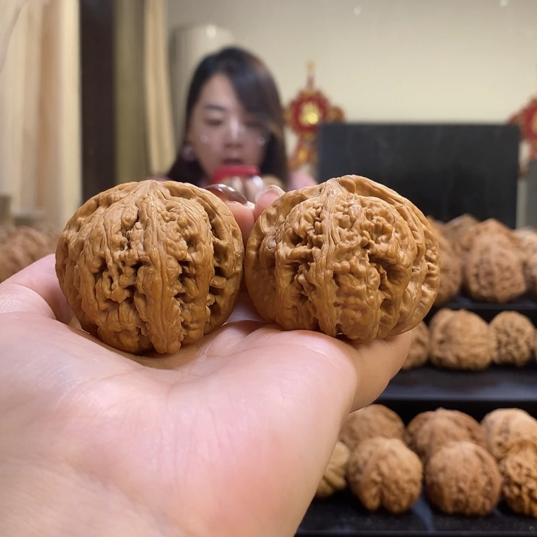 把件文玩核桃46大粗筋练手对有黄