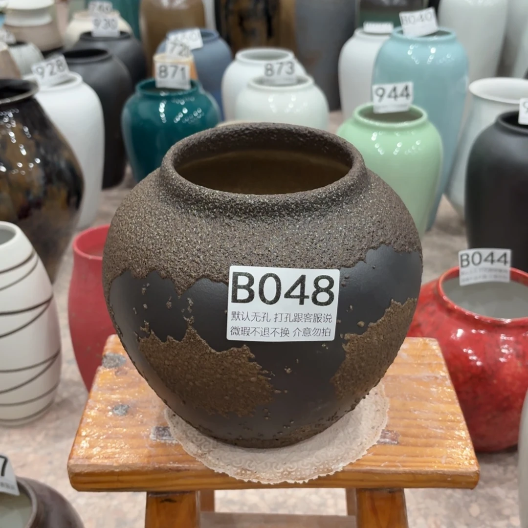 摆件瑕疵景德镇陶瓷花瓶高18口11
