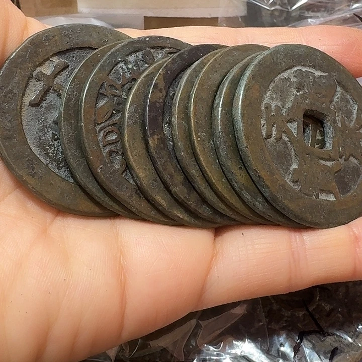 豌***颠铜现代工艺品花钱