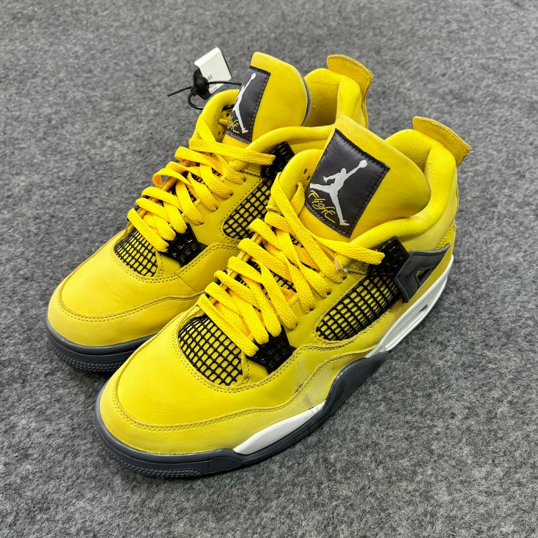 95新 MM6 Aj4电母 44码原盒 侧边剐蹭 UU1116