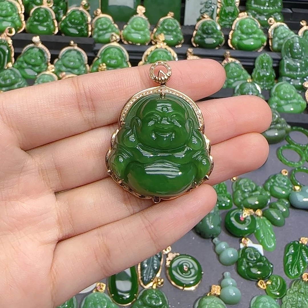 和田玉（碧玉）18K金镶嵌颈饰
