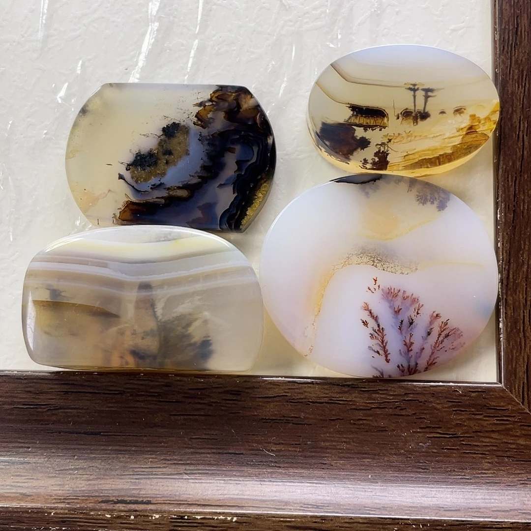 小***8玛瑙/玉髓未镶嵌珠宝奇石