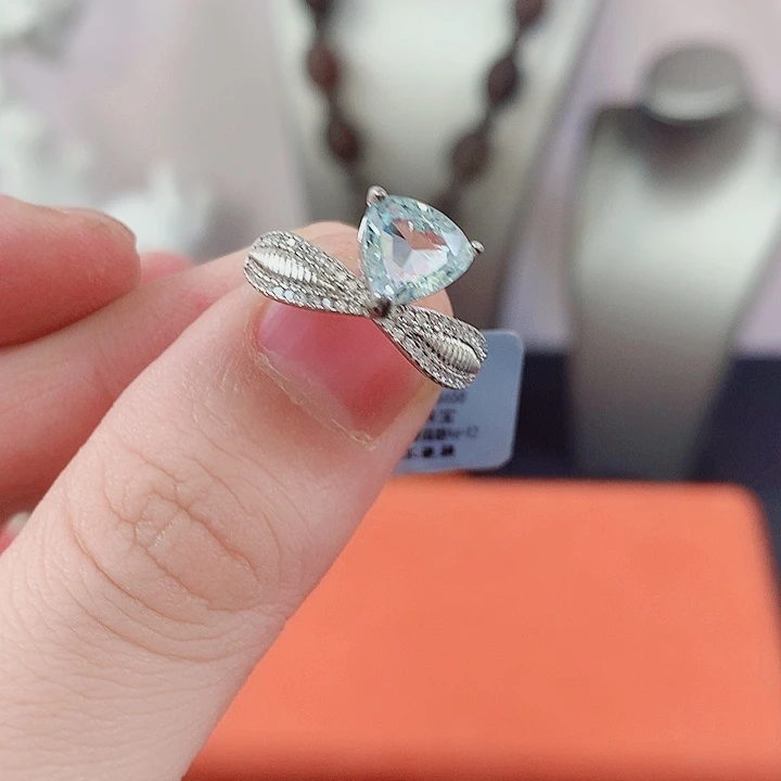 海蓝宝石戒指银S925镶嵌