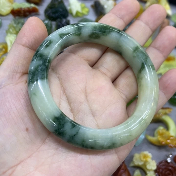 未镶嵌蛇纹石玉手镯