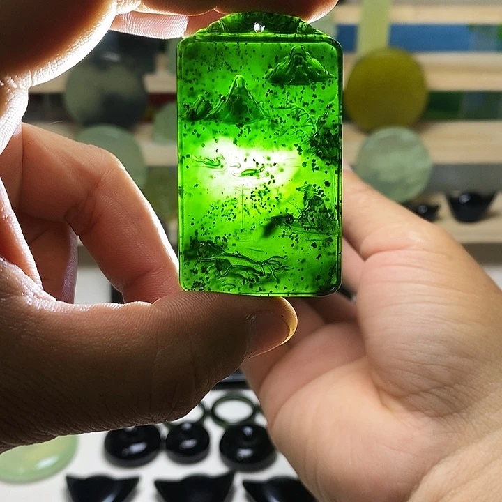 岫玉未镶嵌挂件岫玉