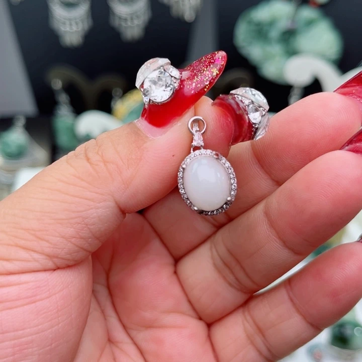 透闪石-蛇纹石玉银S925镶嵌颈饰