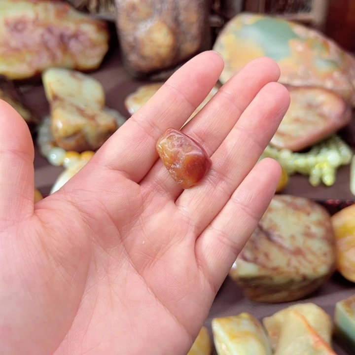 和田玉（糖玉）未镶嵌挂件用****3