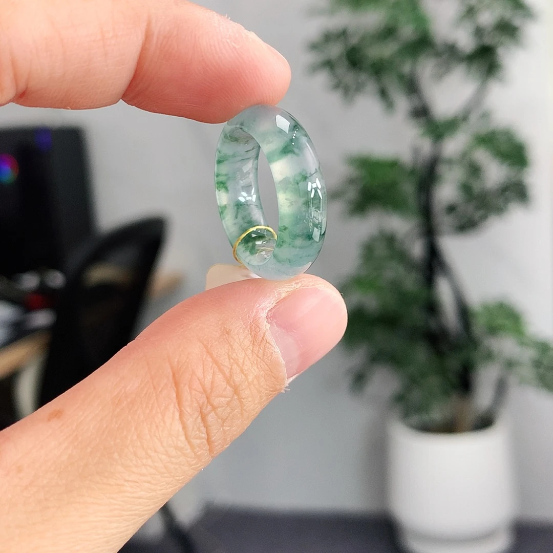 翡翠未镶嵌戒指9号