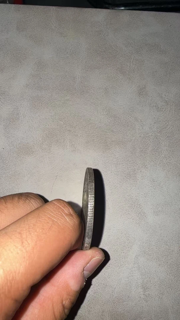 吊坠足银 收藏级轻奢气质简约精致黄色吊坠y7512