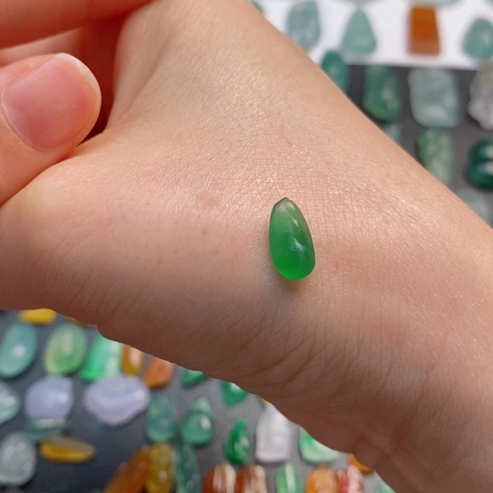 未镶嵌定制翡翠树叶