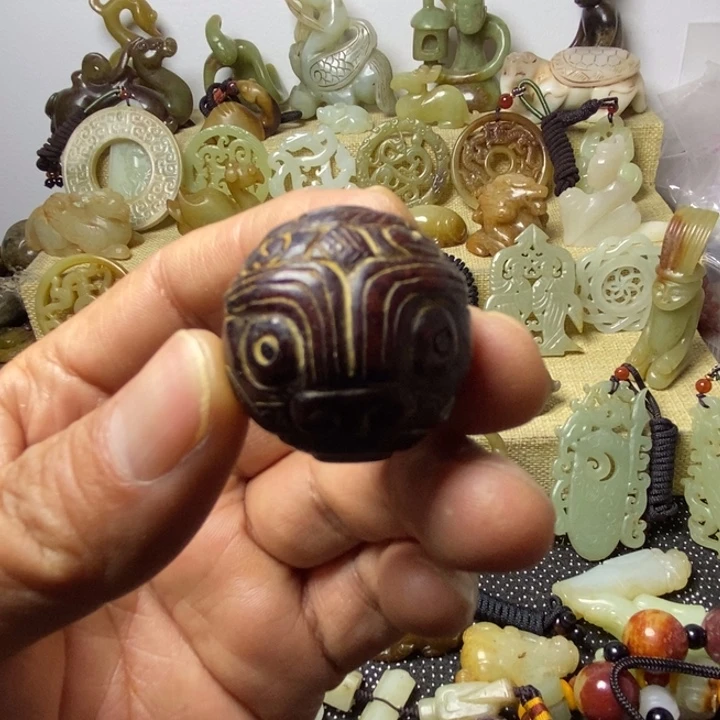 和田玉挂件未镶嵌