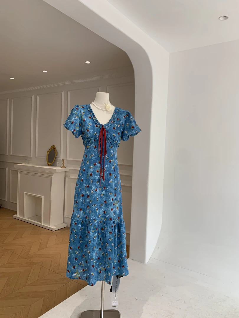 碎花蝴蝶结连衣裙【萍萍批发店00205】