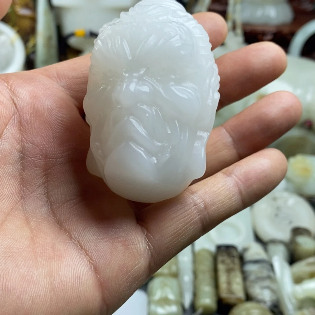 和田玉（糖玉）未镶嵌颈饰