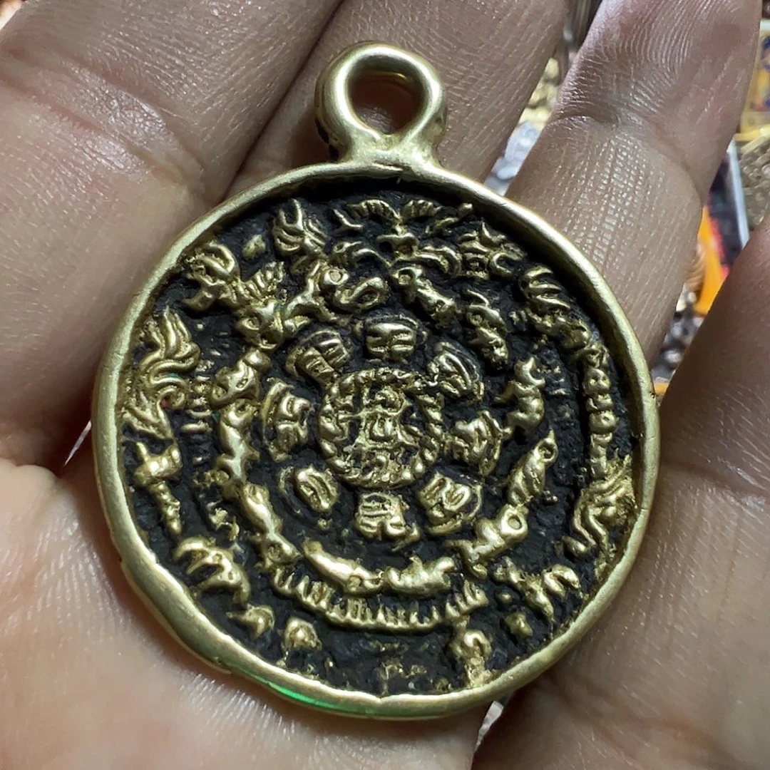 铜啊哈哈真的好喜欢这个风格