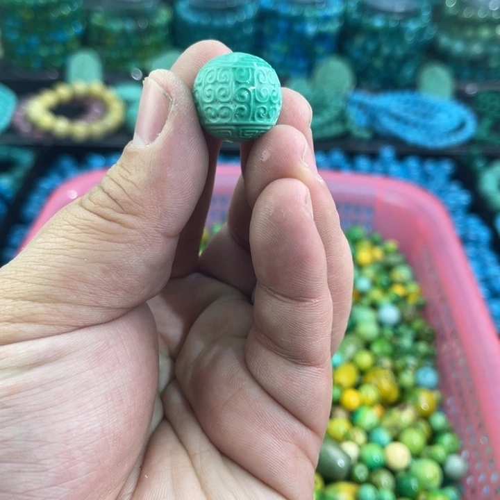 菱锰矿珠宝半成品未镶嵌