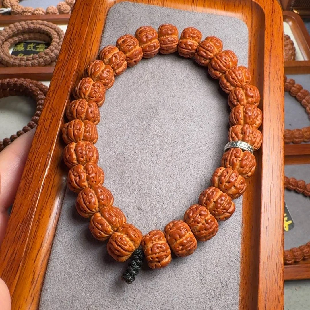 吊坠金刚菩提雄霸天下13.5+