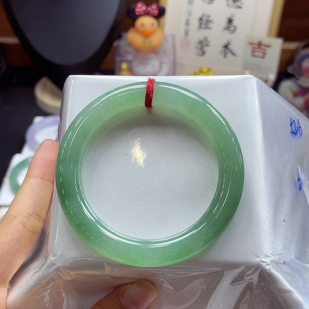 未镶嵌手镯翡翠32 号