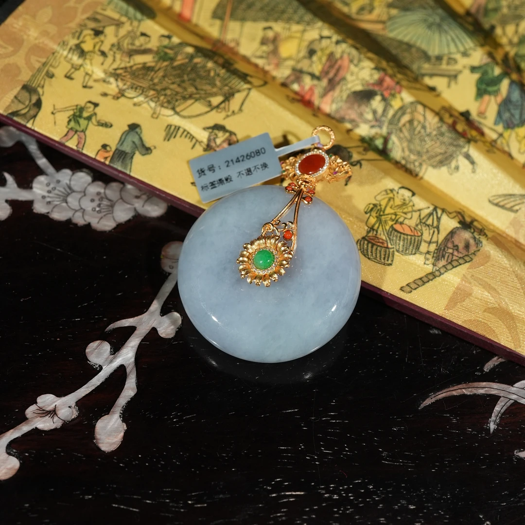 2.9香港王老板-翡翠吊坠4e56