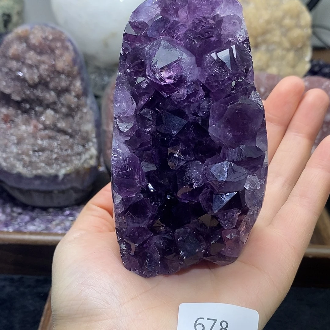 大型摆件（非配饰）紫晶未镶嵌