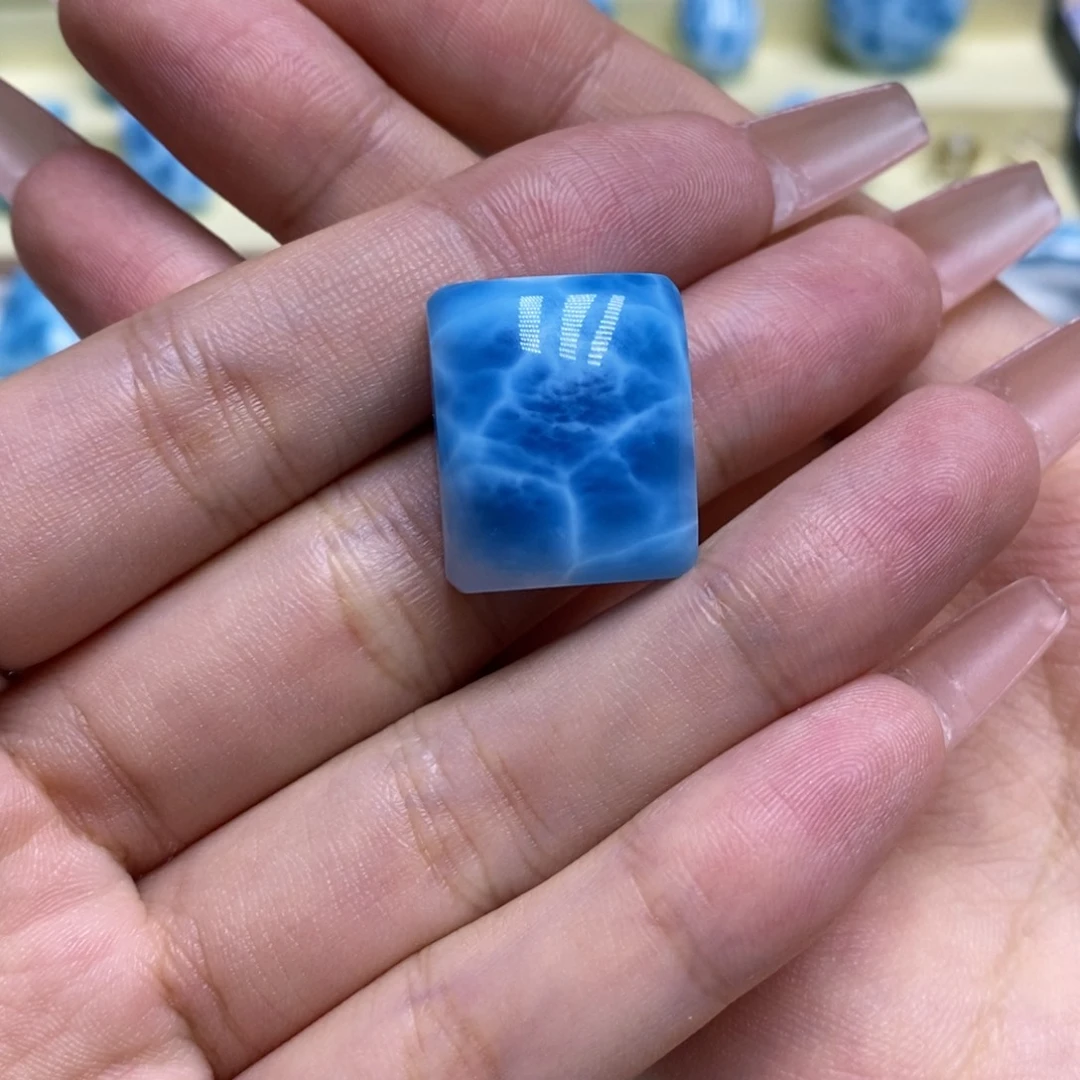 未镶嵌针钠钙石（海纹石）颈饰Ꮤ****菜