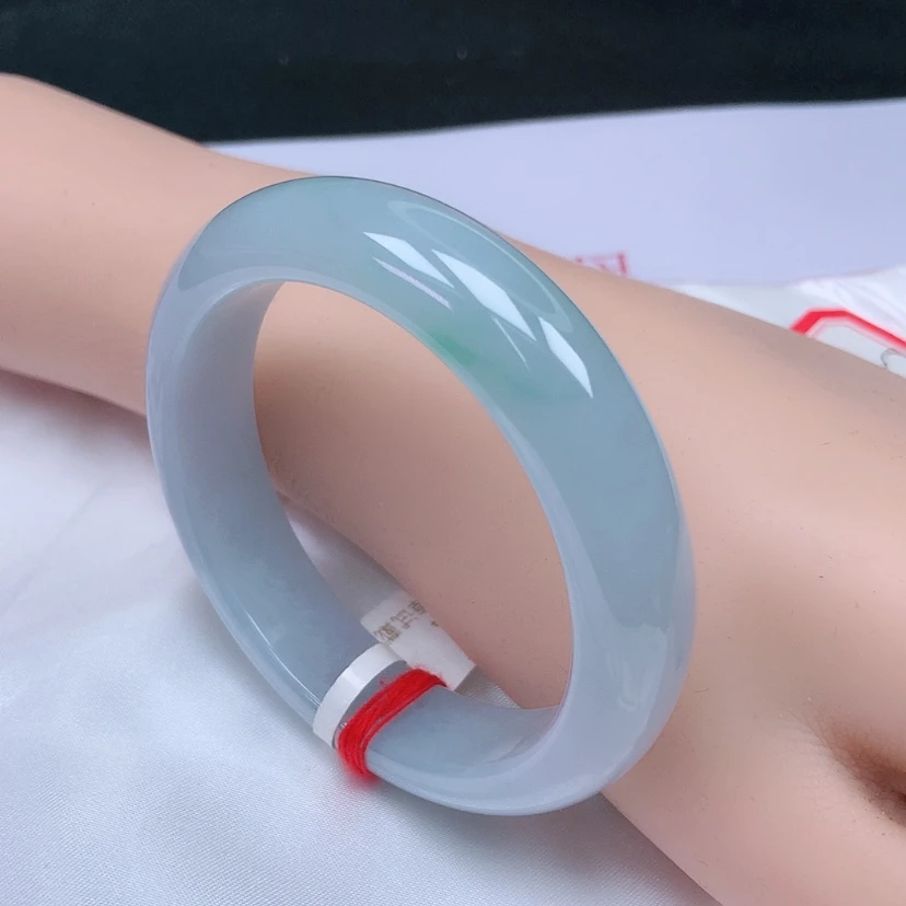 【闪购商品】翡翠手镯未镶嵌，