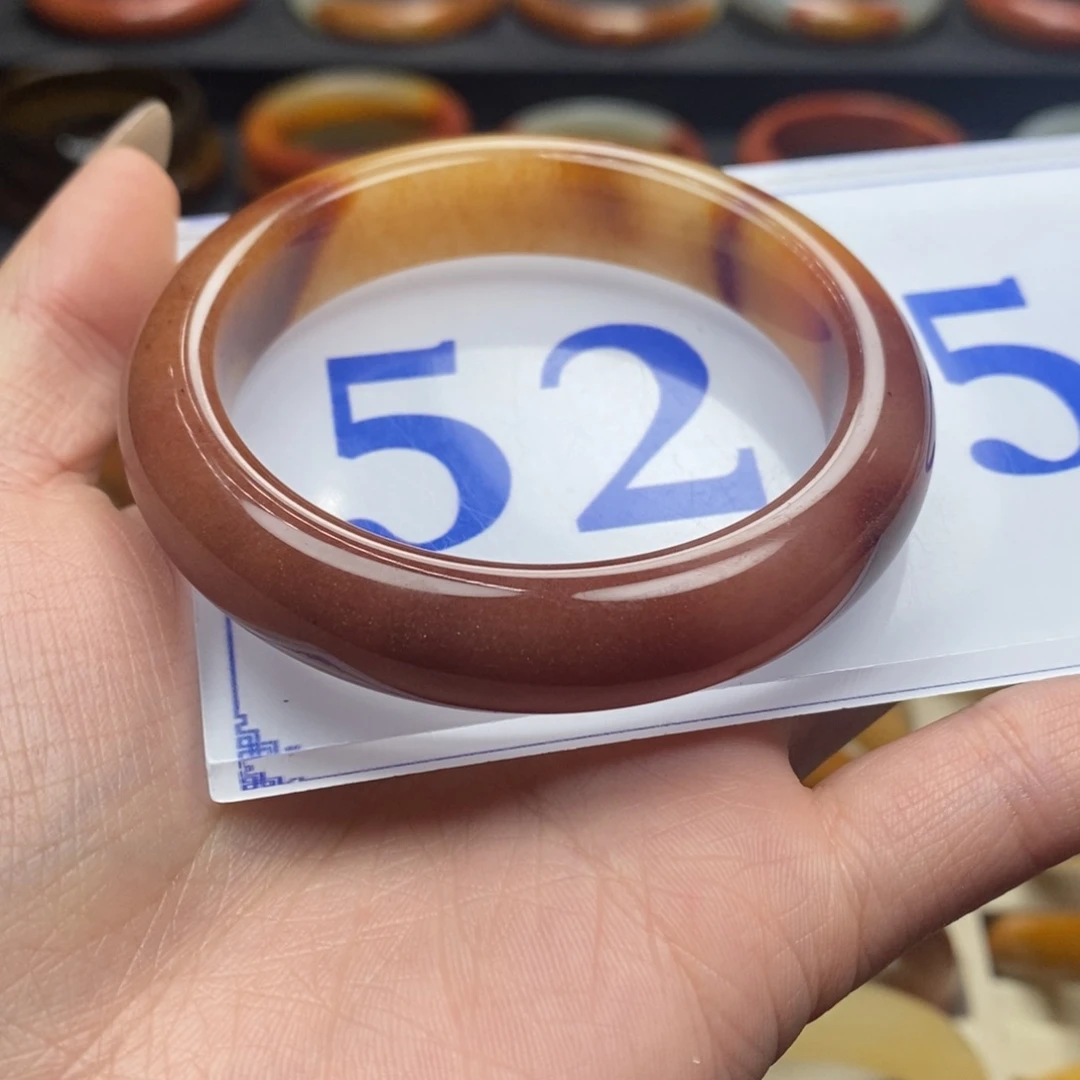 石英质玉（黄龙玉）手镯微瑕未镶嵌