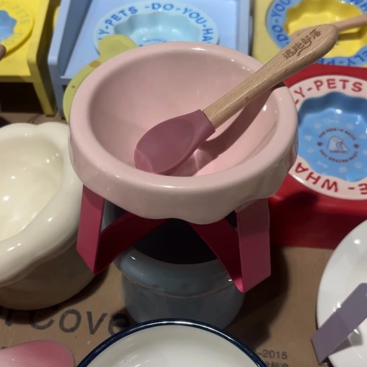 瓷片陶罐一套陶瓷碗