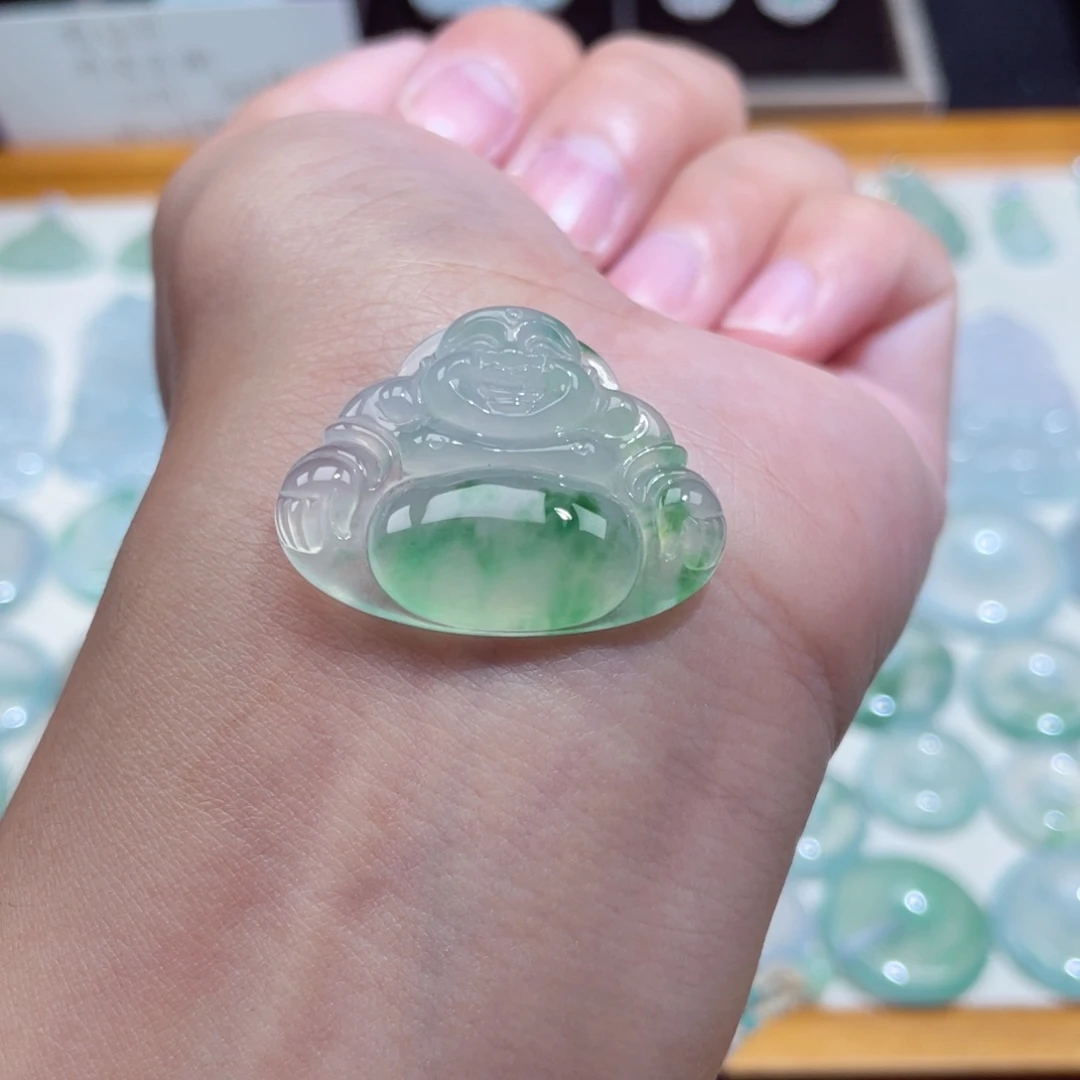 颈饰未镶嵌翡翠佛公