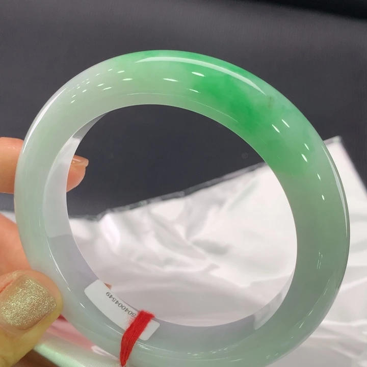 翡翠手镯未镶嵌正圈58