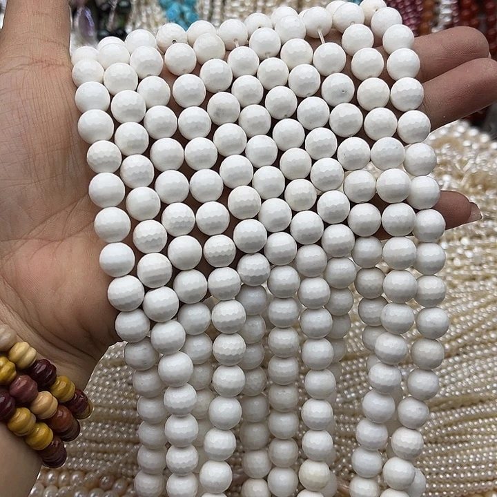 玛瑙/玉髓未镶嵌珠宝半成品一条10mm白贝壳刻面