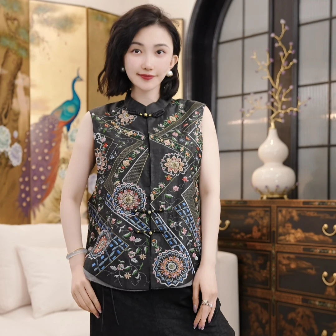 Betty Bairn【乔花樽 · 香云纱】打籽绣老料桑蚕丝马甲25B-BW9585