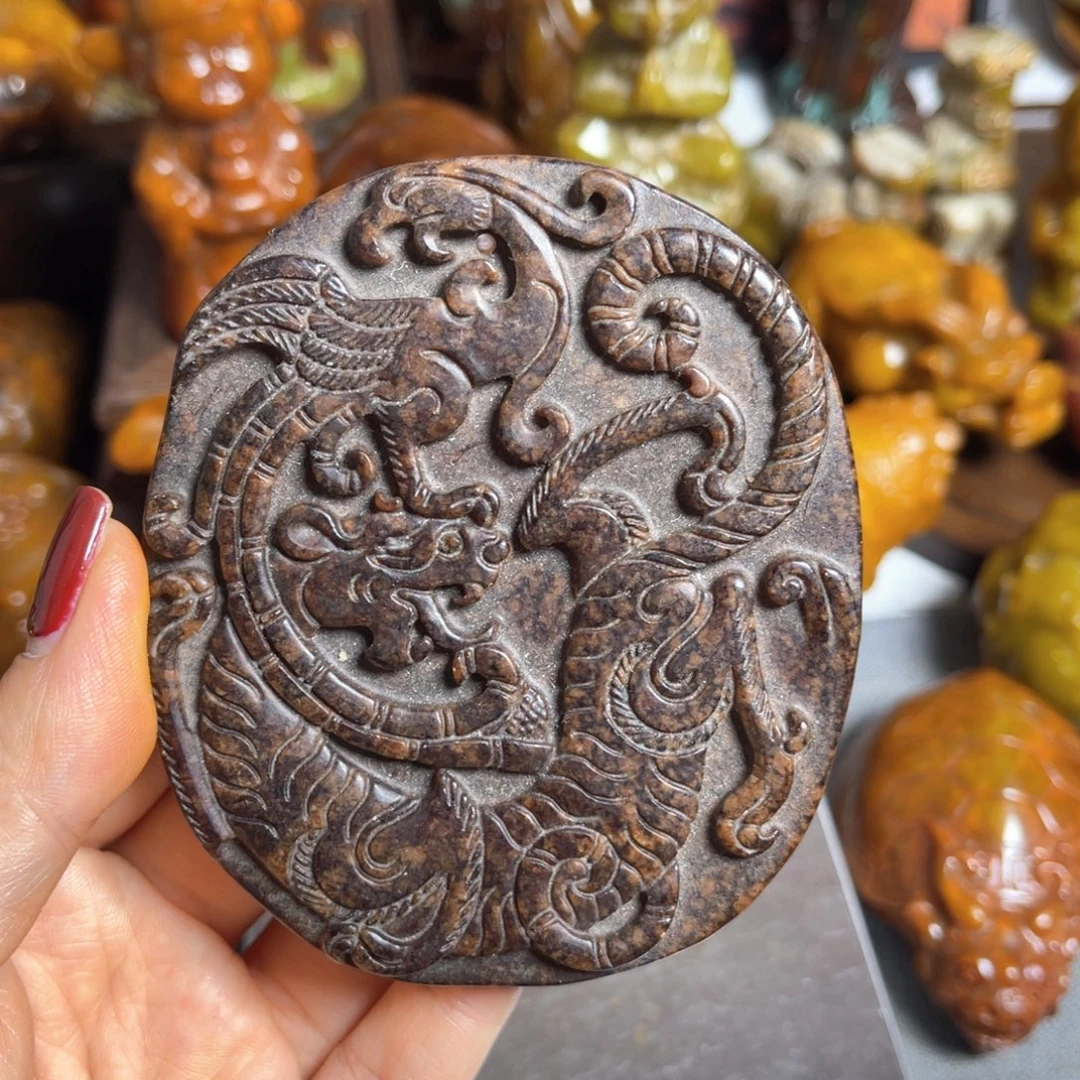 蛇纹石玉合金颈饰嗯嗯