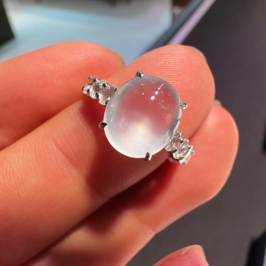 翡翠18K金镶嵌戒指