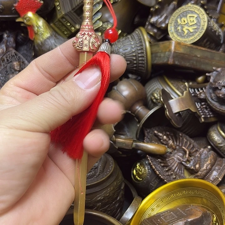 诚信经营精美铜器