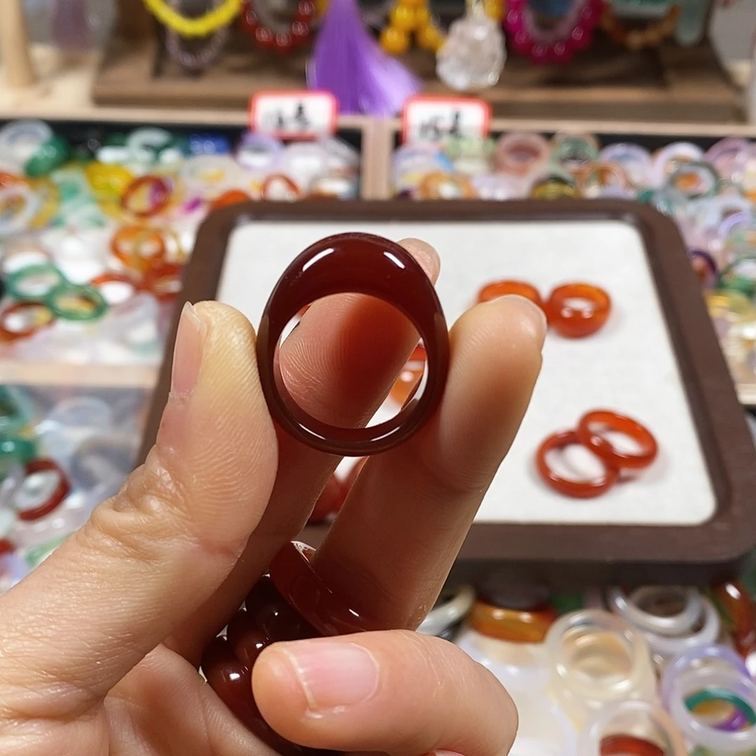 玛瑙/玉髓戒指未镶嵌大****粉