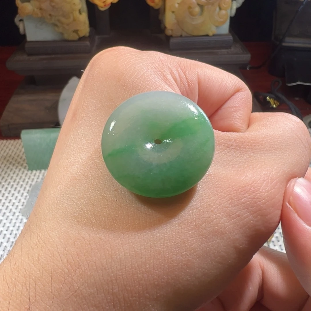 定制翡翠未镶嵌天然翡翠
