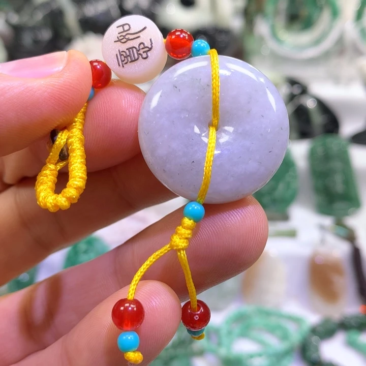 独山玉未镶嵌颈饰