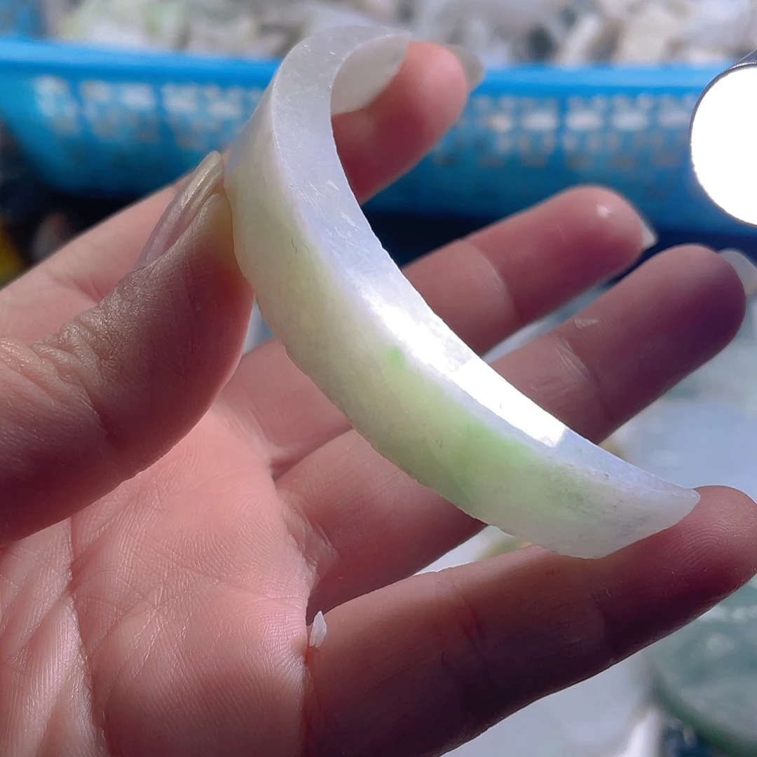 颈饰未镶嵌翡翠A