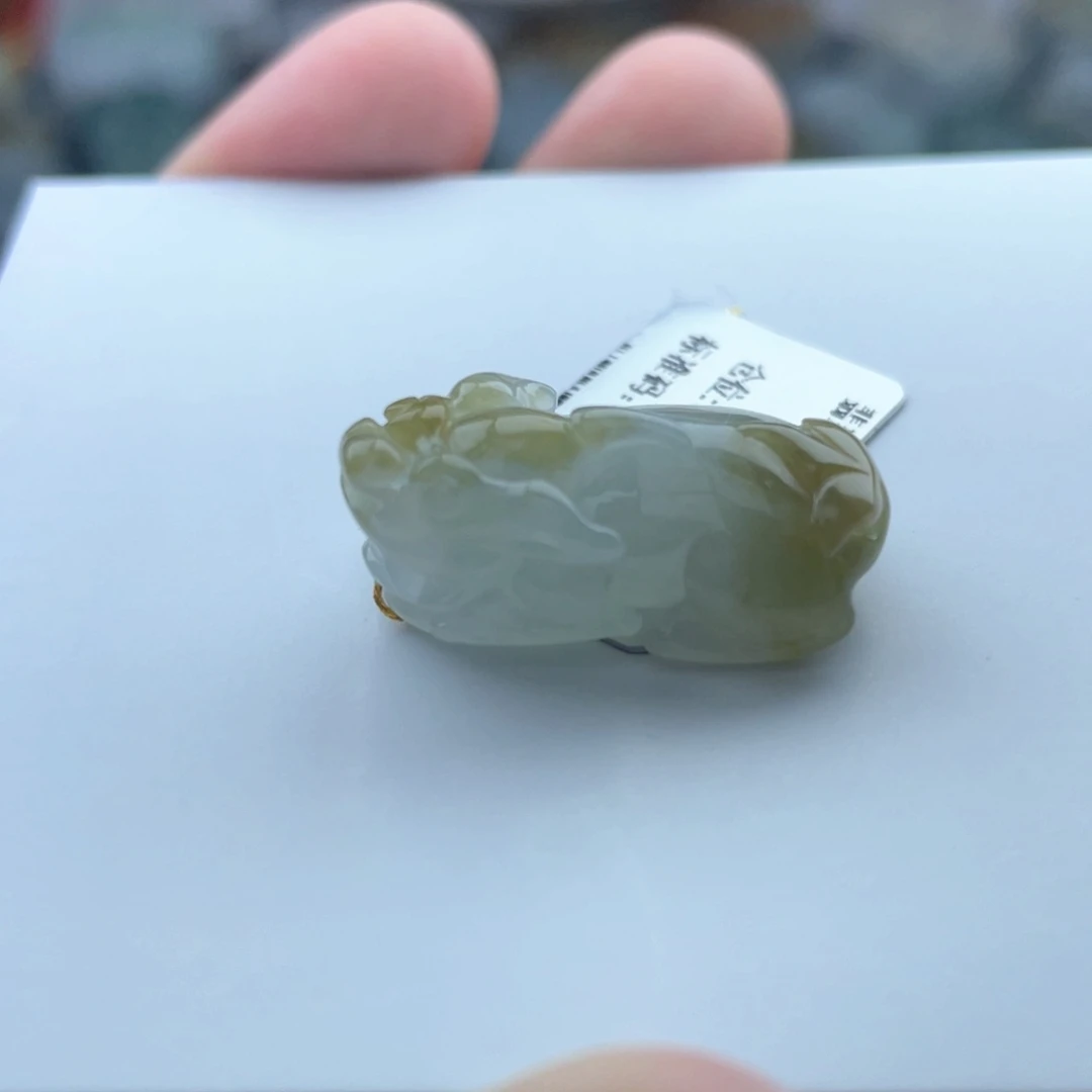 颈饰未镶嵌翡翠貔貅