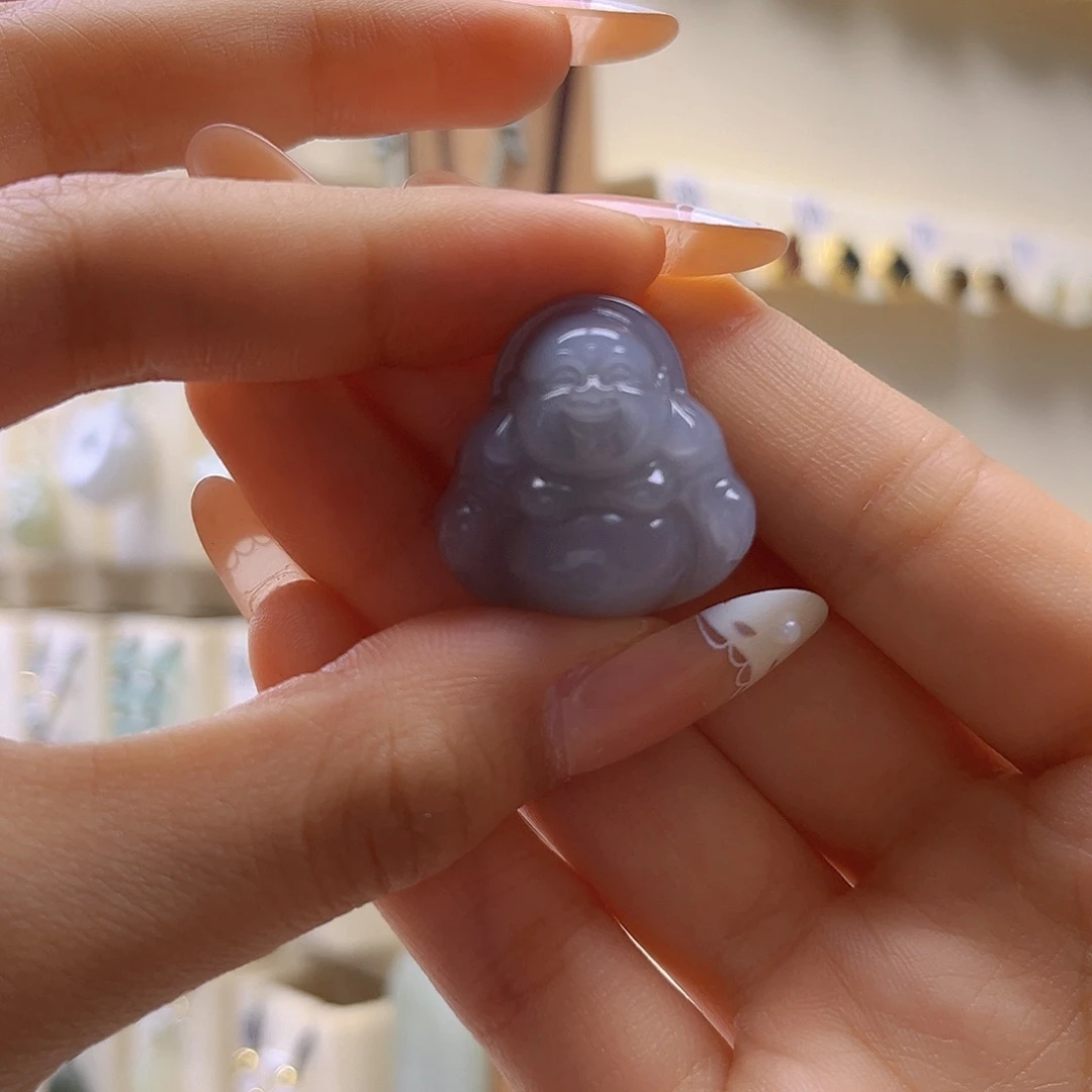 和田玉未镶嵌吊坠(赠链)碳**?