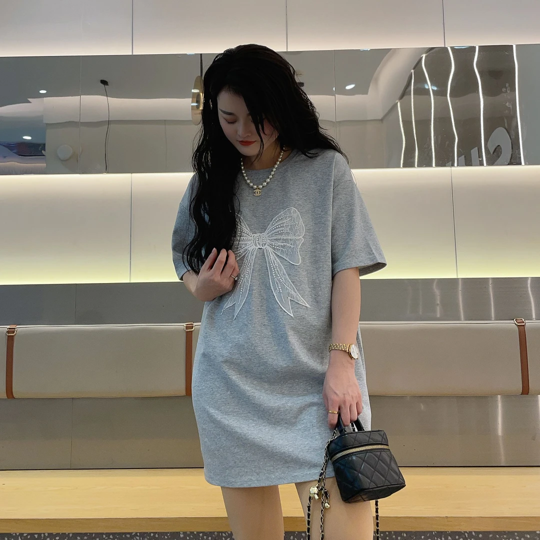 裙子夏季新款韩版中长款圆领简约时尚气质休闲宽松连衣裙