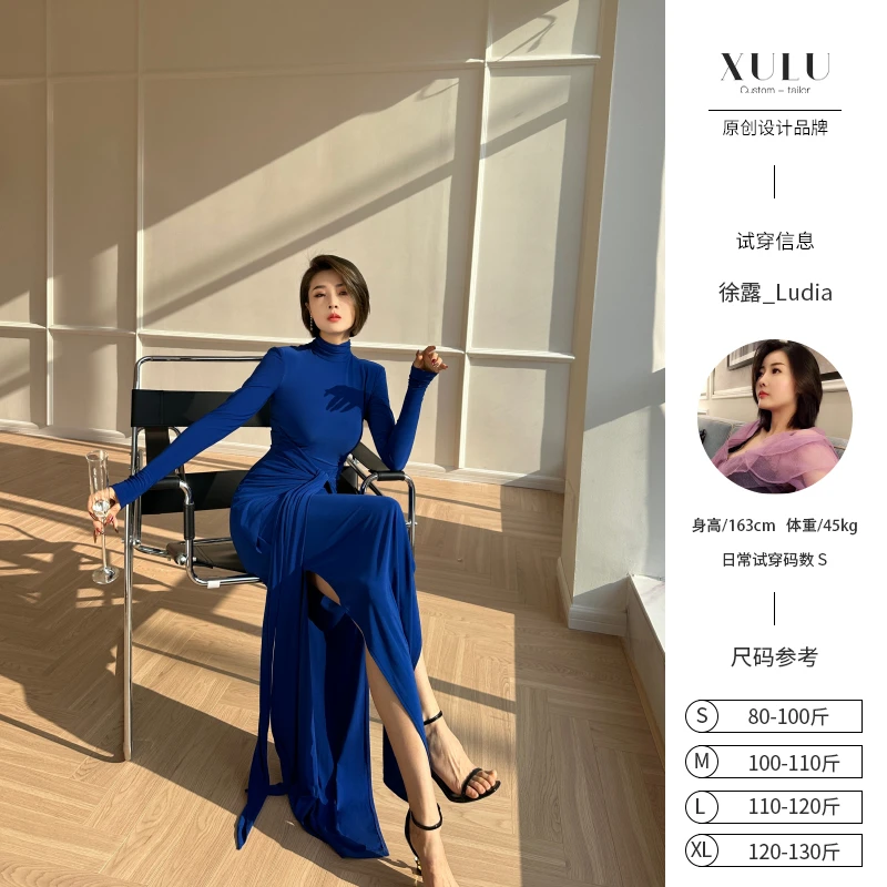 XULU原创简约蓝色水晶麻法式包臀裙半高领长袖修身绑带长款连衣裙