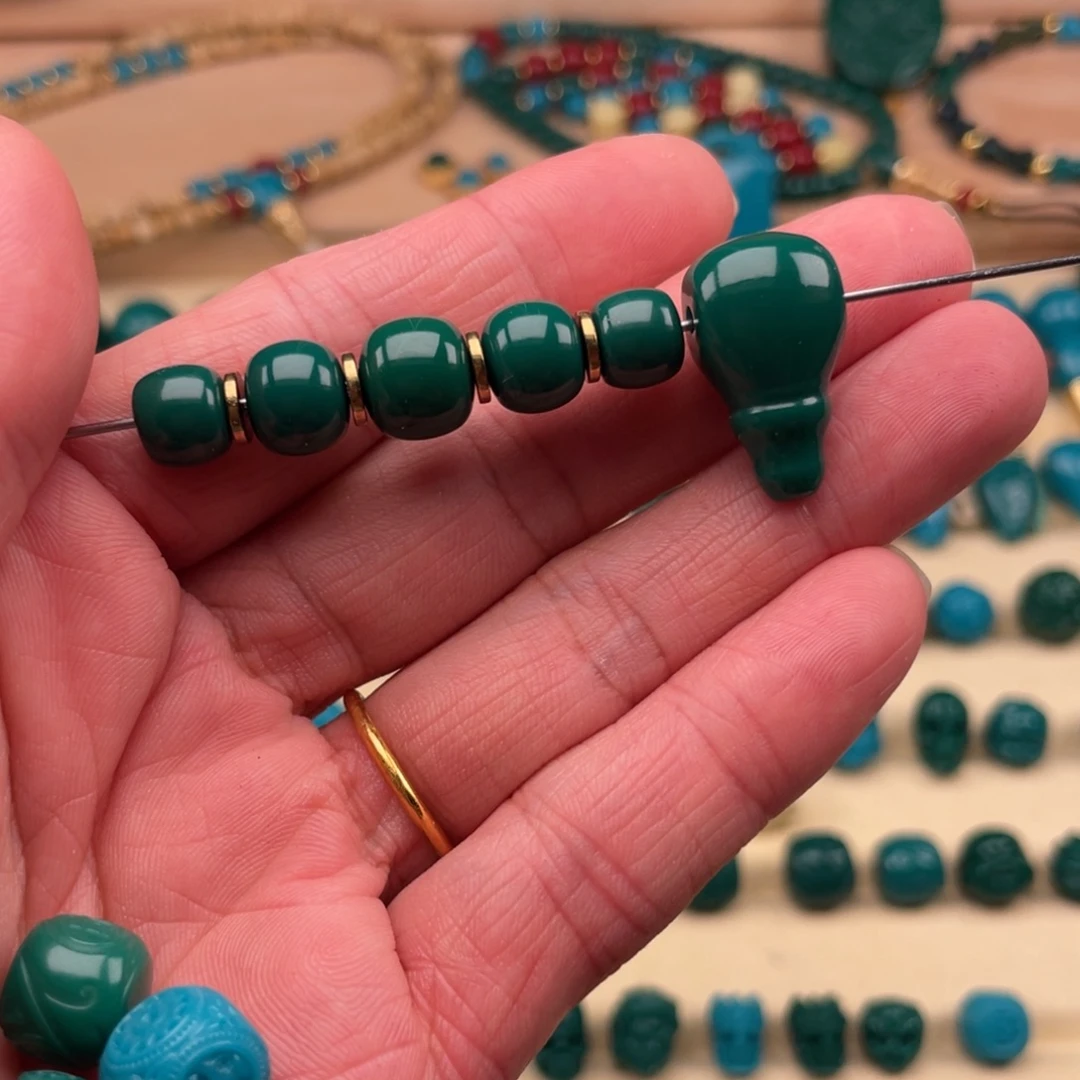 B***主颈饰琉璃绿色8.9.10.9.8，三通12