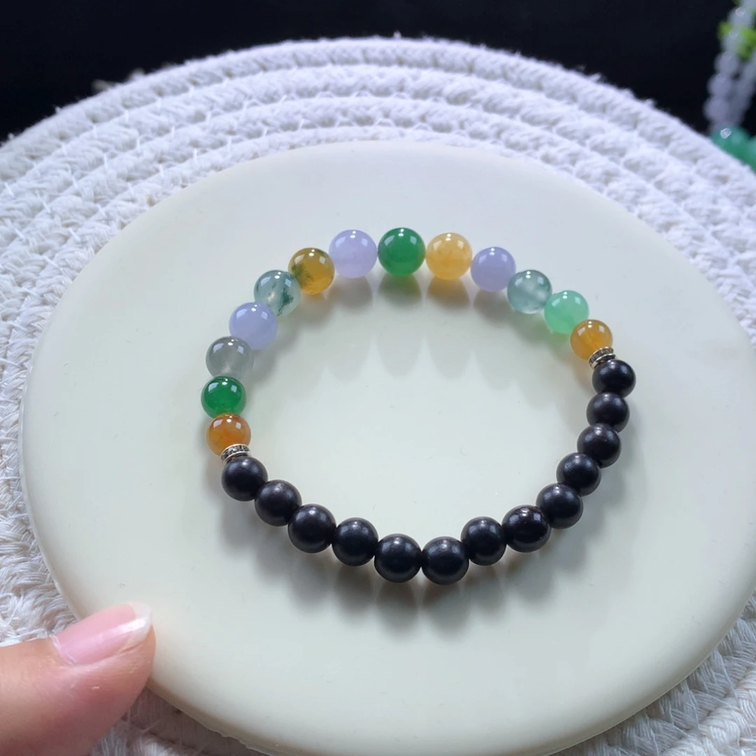 翡翠手链未镶嵌浓墨重彩