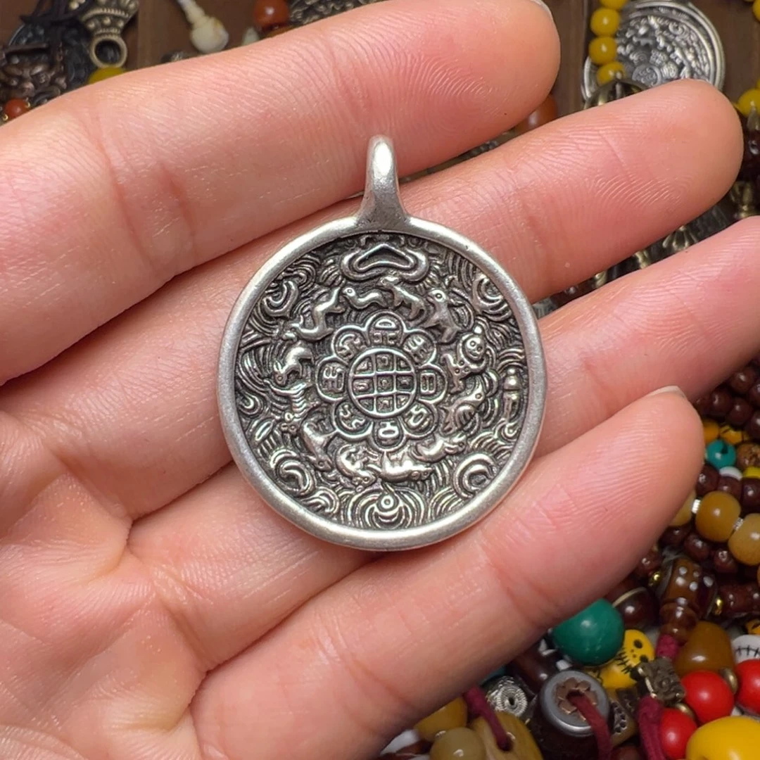 柏香籽/百香籽吊坠逍*