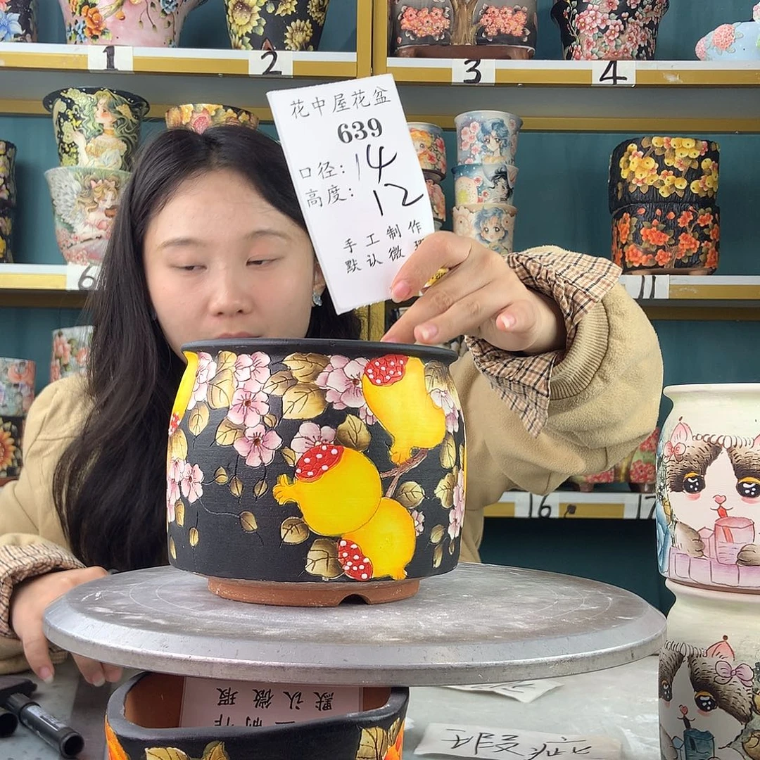 陶景德镇手工花盆639