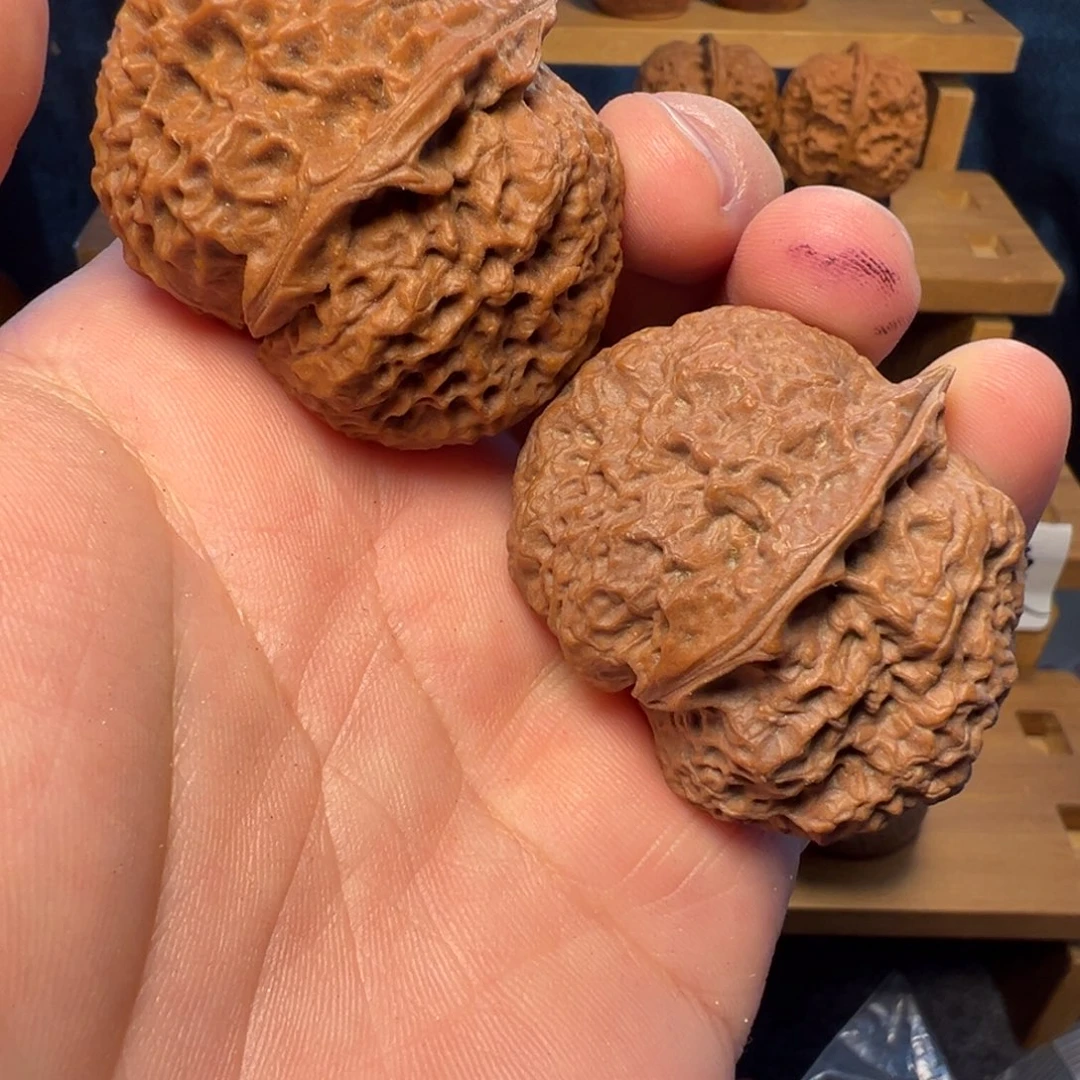 文玩核桃吊坠官驾元宝45mm